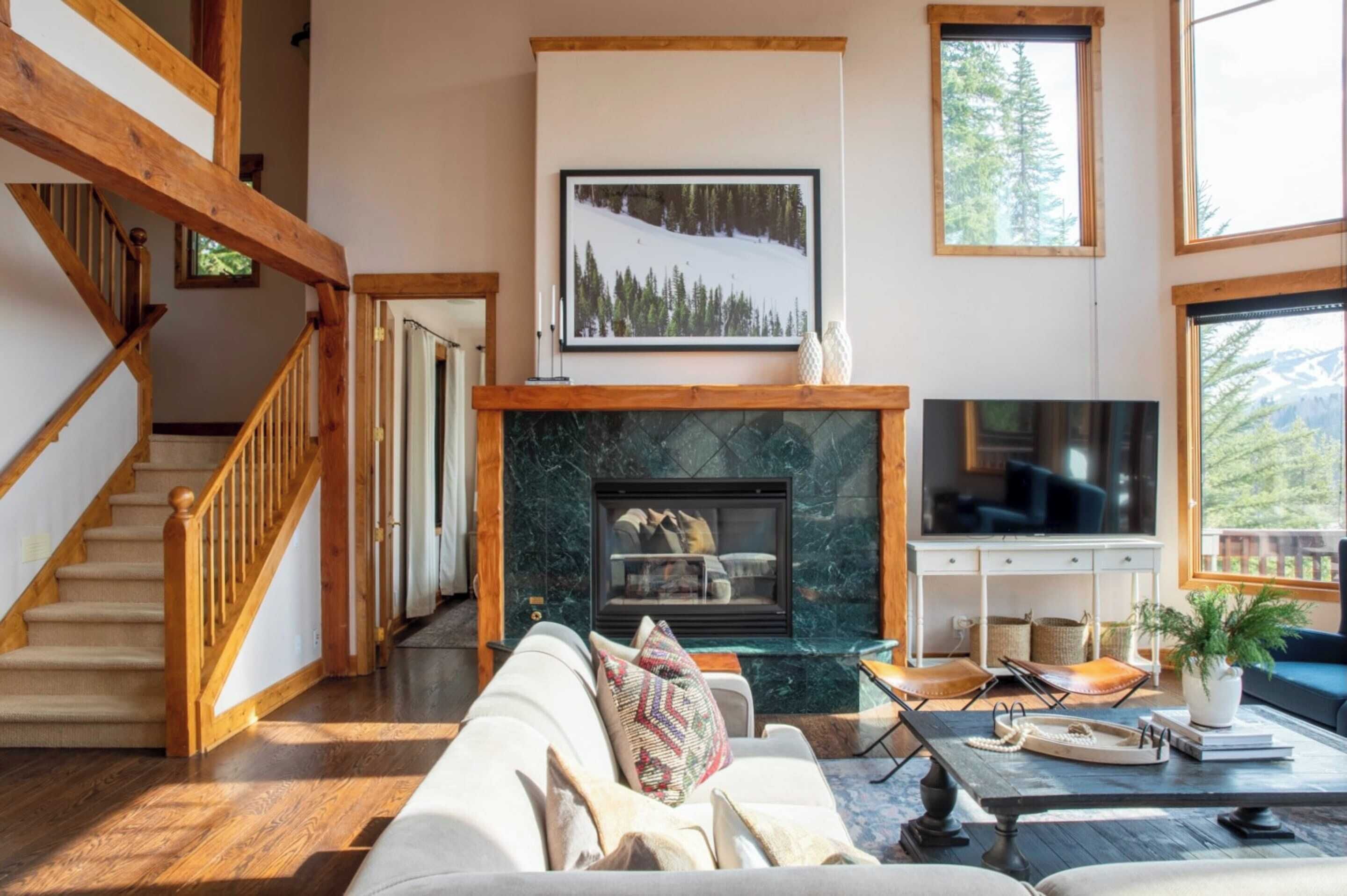 House (5 Bedrooms) | Interior