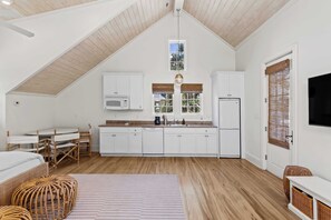 Rumah (5 Bedrooms) | Interior