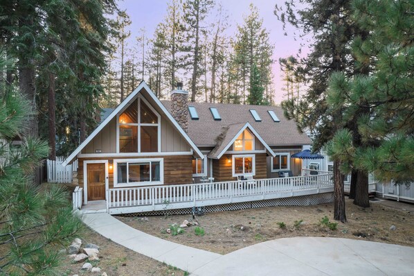 House (3 Bedrooms) | Front of property