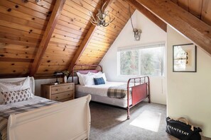 House (3 Bedrooms) | Interior - Hartwood by Avantstay Cozy Big Bear Abode w/ Spacious Deck & Stone Fireplace (Big Bear Lake)