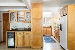 House (3 Bedrooms) | Interior - Hartwood by Avantstay Cozy Big Bear Abode w/ Spacious Deck & Stone Fireplace (Big Bear Lake)