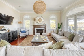 Villa (6 Bedrooms) | Interior