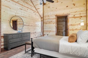 House (Multiple Bedrooms) | Interior