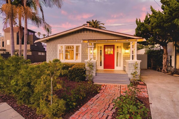 House (3 Bedrooms) | Interior - Topaz By Avantstay Adorable Cottage Walking Distance to Beach w/ Large Patio (La Jolla)