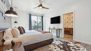 Interior - Luxurious Stay w/ Lake View, Pool, Hot Tub, Fire Pit, Ping Pong Barton by Avantstay (Austin)