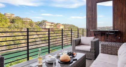 Luxurious Stay w/ Lake View, Pool, Hot Tub, Fire Pit, Ping Pong Barton by Avantstay