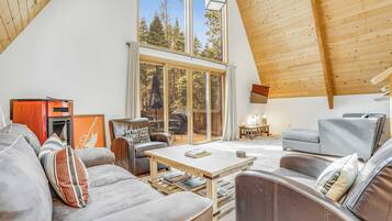 Rumah (3 Bedrooms) | Interior