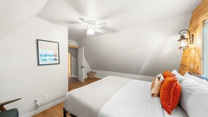 House (3 Bedrooms) | Interior - Sweet Pine Deck + Hot Tub, Cozy Modern Interior Close to Ski Resort! (Tahoma)