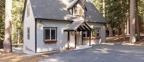 Casa (3 Bedrooms) | Vista frontal de la propiedad