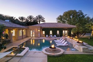 Villa (Multiple Bedrooms) | Innenbereich