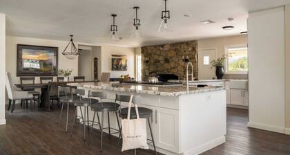 Merlot by Avantstay Exquisite Home w/ Pool and Stunning Patio