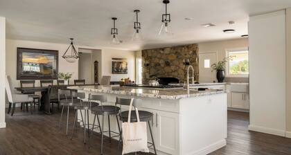 Private Temecula Wine Country Estate With Pool, Hot Tub, Mini Golf & Stunning Patio