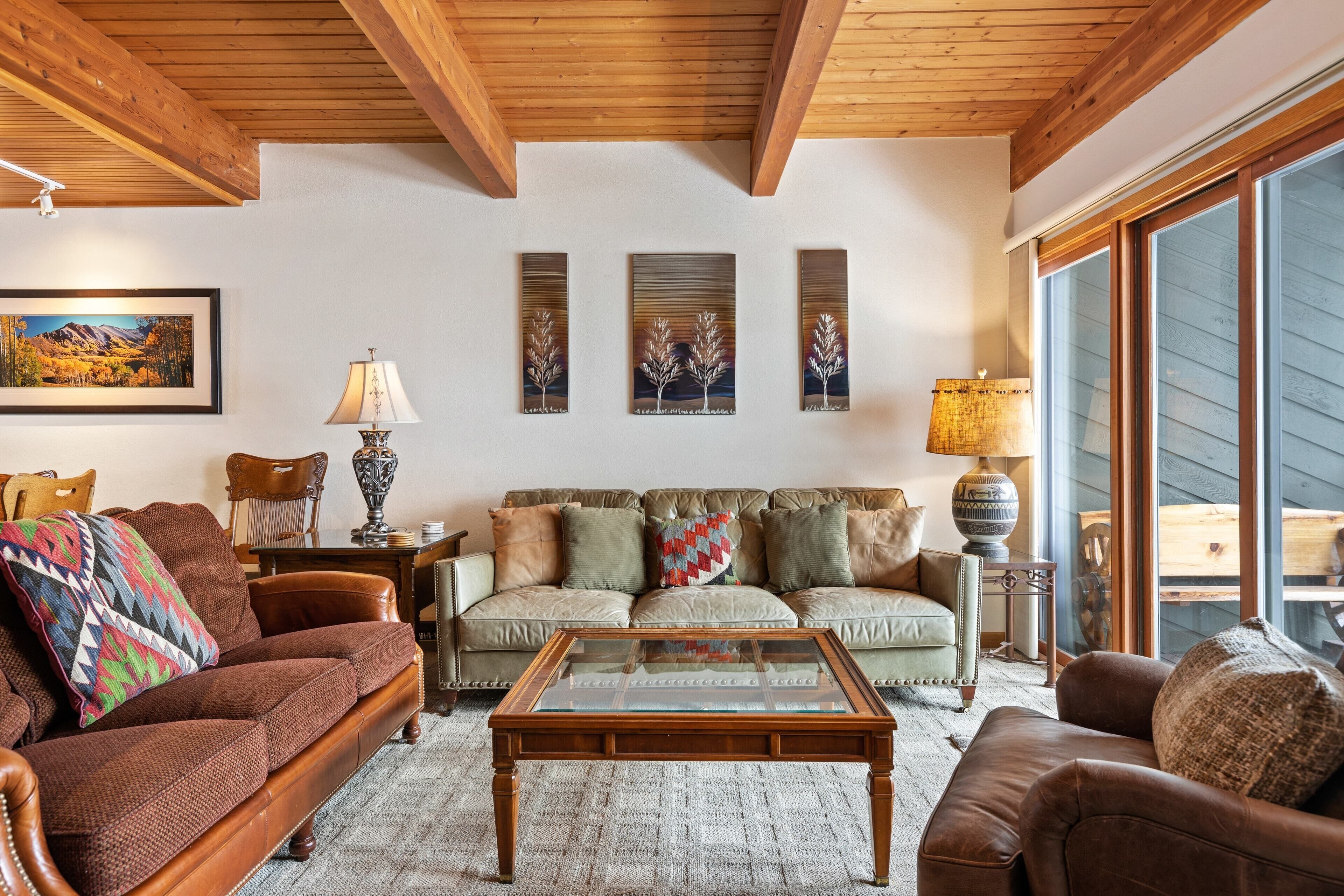 55-inch TV with digital channels, fireplace, streaming services