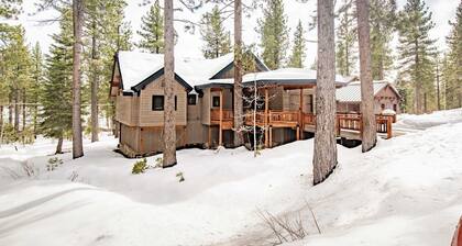 Coyote Moon by Avantstay Cabin W/sauna Mins From DT Truckee & Northstar