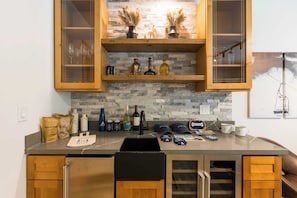 Interior - Coyote Moon by Avantstay Cabin W/sauna Mins From DT Truckee & Northstar (Truckee)