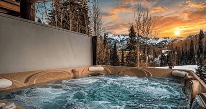 Villas At Tristant 137 by Avantstay Ski In/ Ski Out Home + Private Hot Tub + Panoramic Views