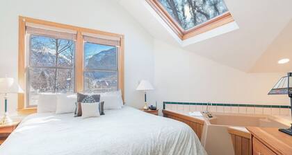 Plunge A by Avantstay Stunning Views & A Block From Lift #7