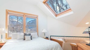Rumah (2 Bedrooms) | Interior