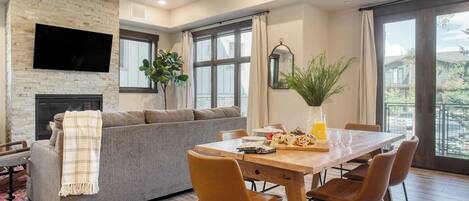 Apartment (2 Bedrooms) | Front of property