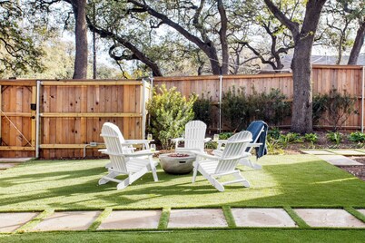 Ramsey by Avantstay Modern Character Home in Austin w/ Pool!