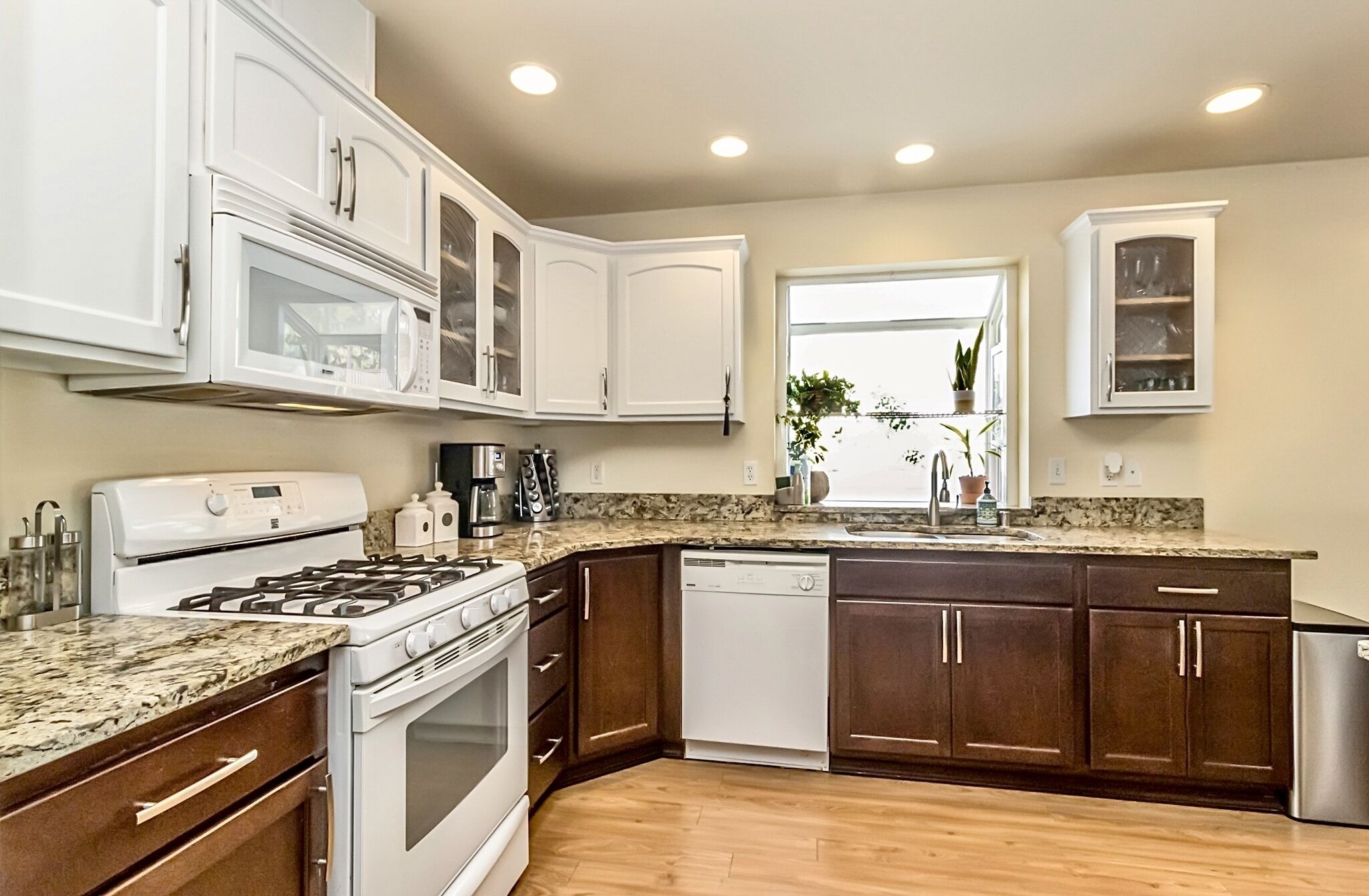 Cheerful 3 bedroom Rambler near Boeing and Costco