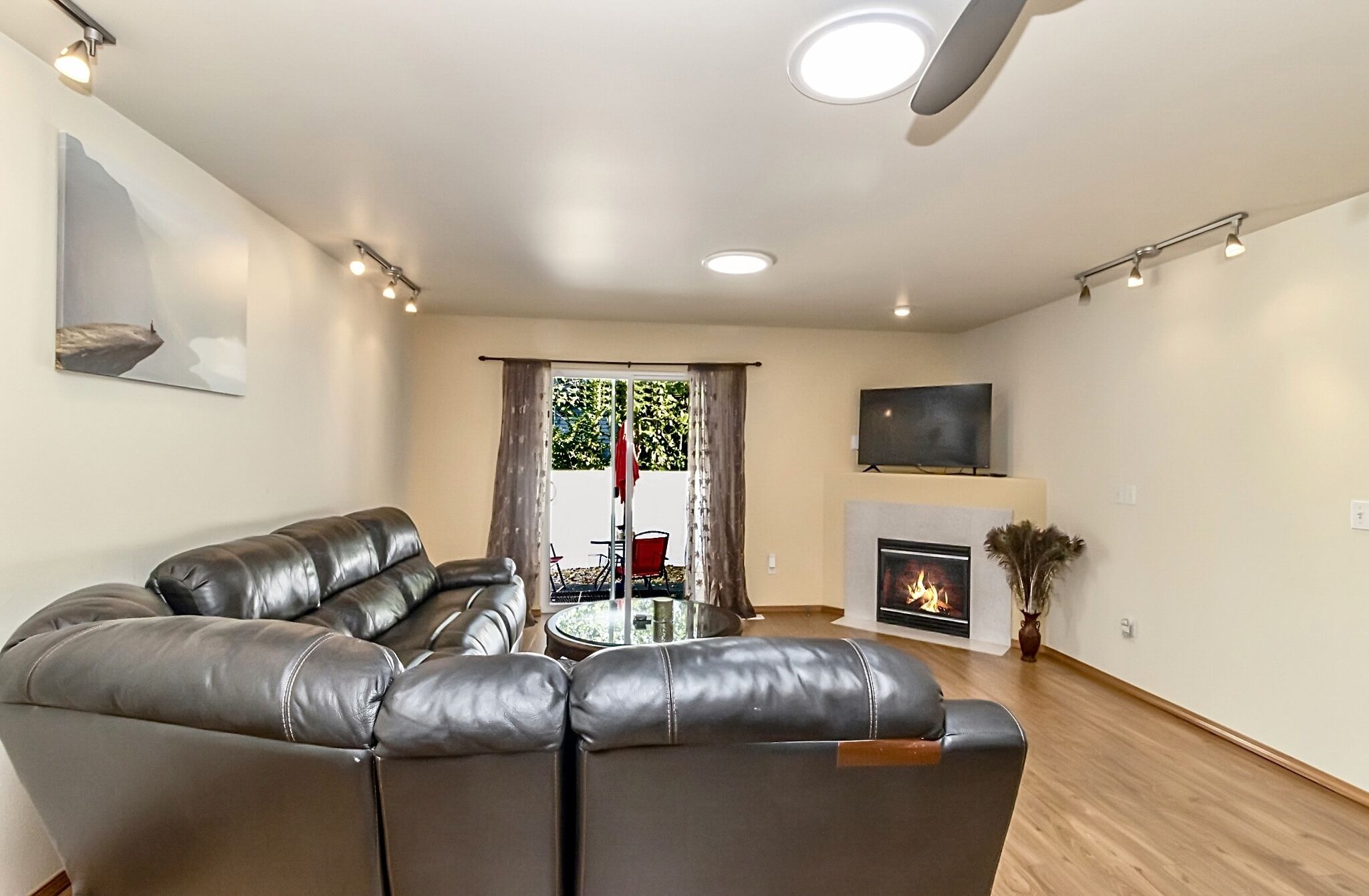 Cheerful 3 bedroom Rambler near Boeing and Costco