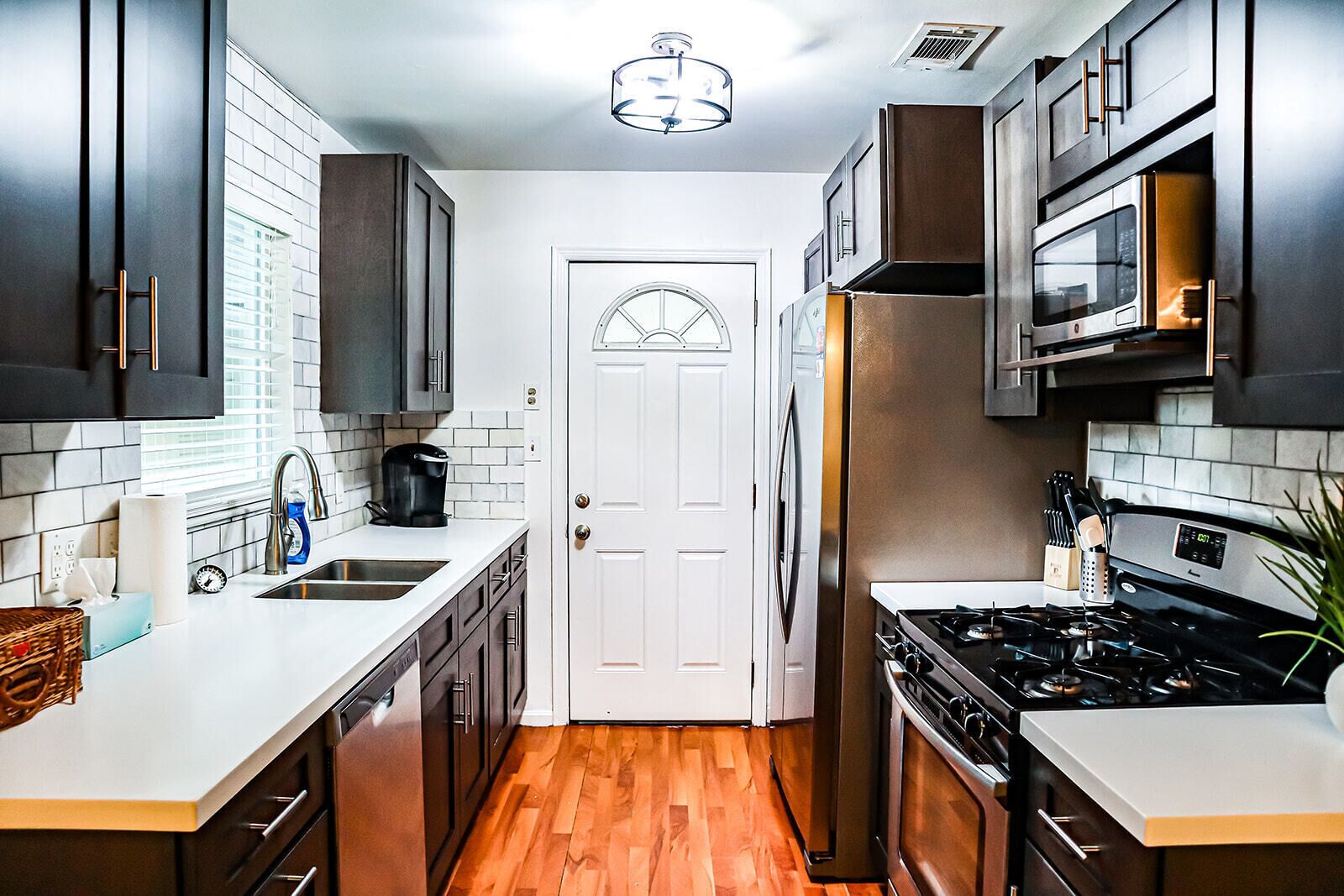 Peaceful, Central 4BD with Carport and 65" TV!