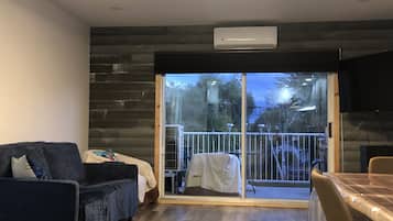 TV connectée, cheminée