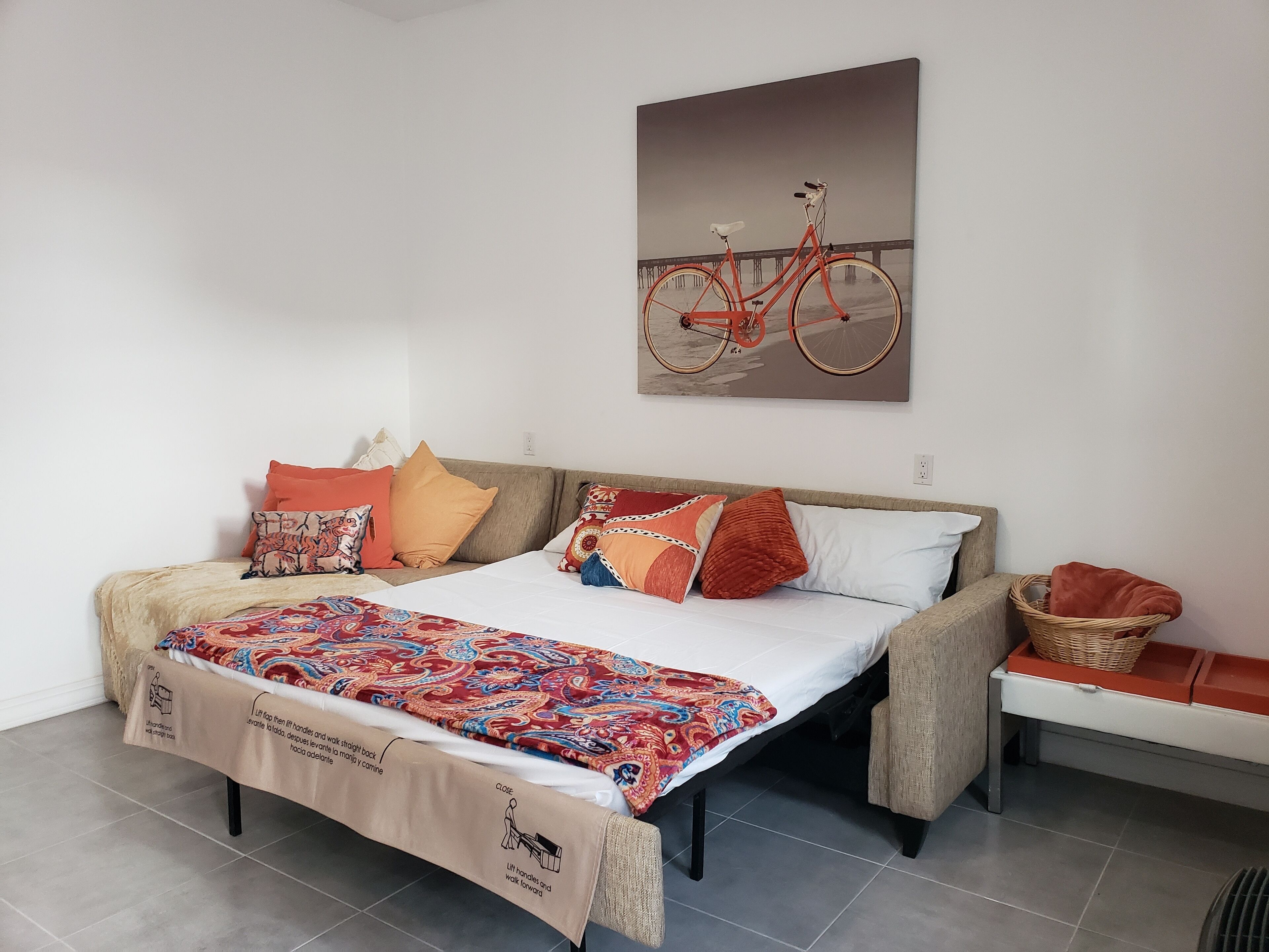 2 Br home, Sleeps 10, 1 min walk to Rosarito Beach