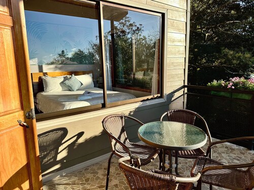Wake Up with Birds in Monteverde - Forest Balcony & Walk to Reserves