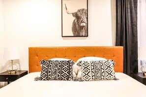 2 Schlafzimmer, Bügeleisen/Bügelbrett, Reisekinderbett, kostenloses WLAN