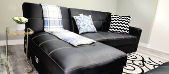 QUIET & COZY MODERN SUITE CLOSE TO RCMP