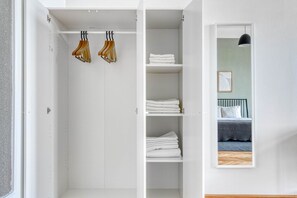 3 Schlafzimmer, Bügeleisen/Bügelbrett, WLAN, Bettwäsche