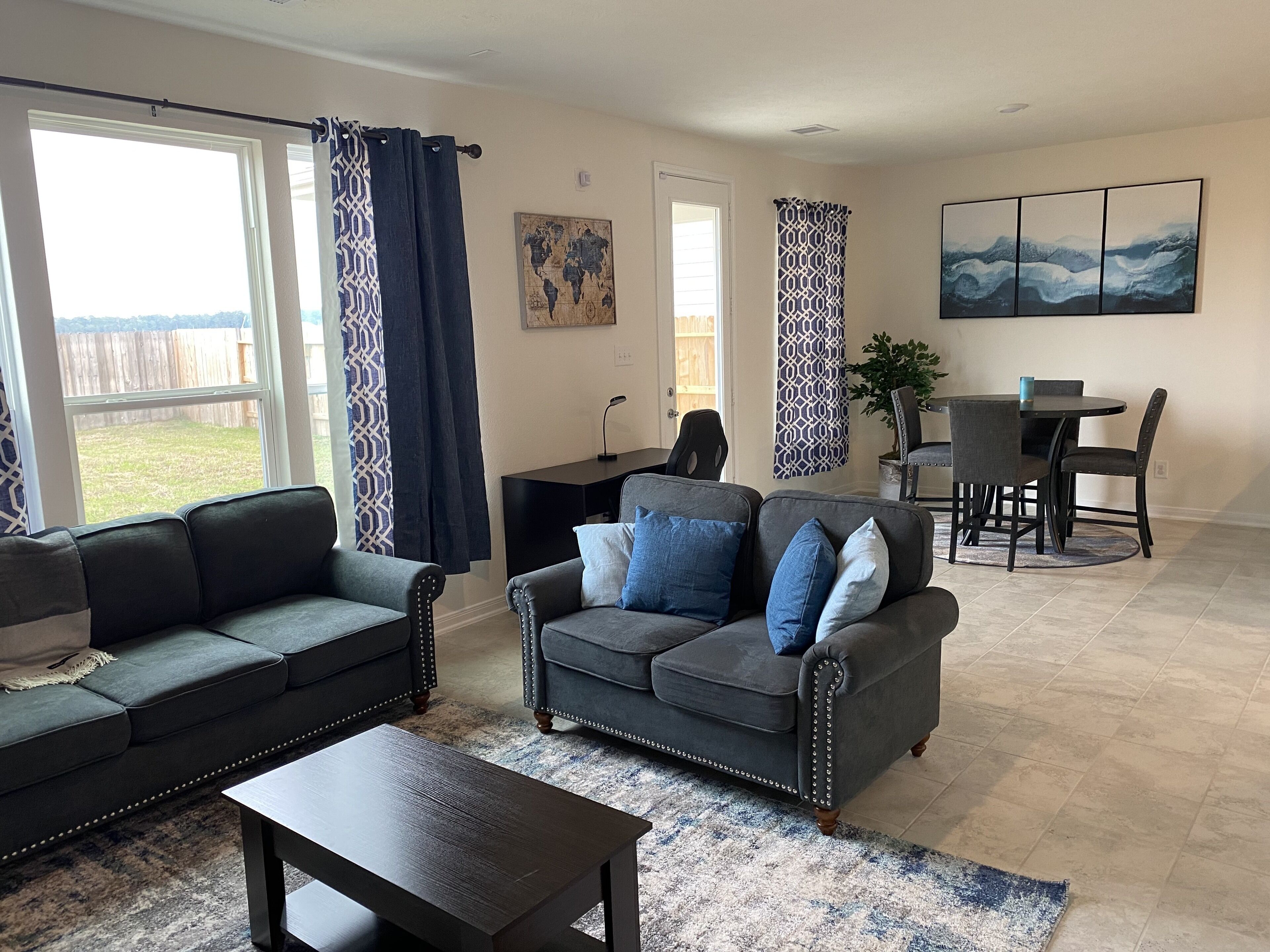 Newly Built Spacious Modern & Family Friendly Home