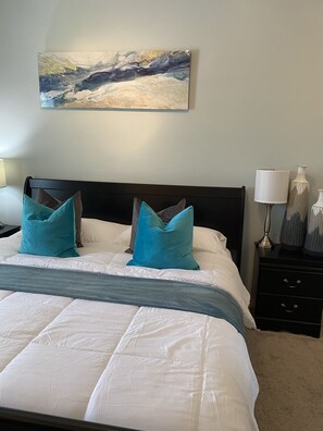 3 bedrooms, Internet