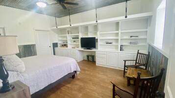 3 soveværelser, skrivebord, gratis Wi-Fi, sengetøj