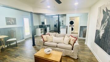 Smart-tv, pejs, videospil, stereoanlæg