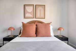 2 chambres, fer et planche Ă repasser, Wi-Fi, draps fournis