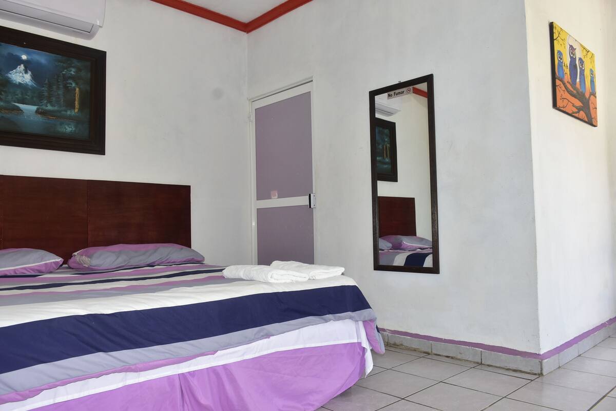 Comfort Double Room | Soundproofing, WiFi (free), bed sheets