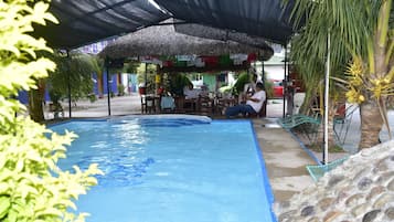 Alberca al aire libre