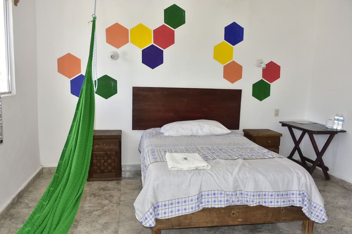 Standard Double Room | Free WiFi, bed sheets