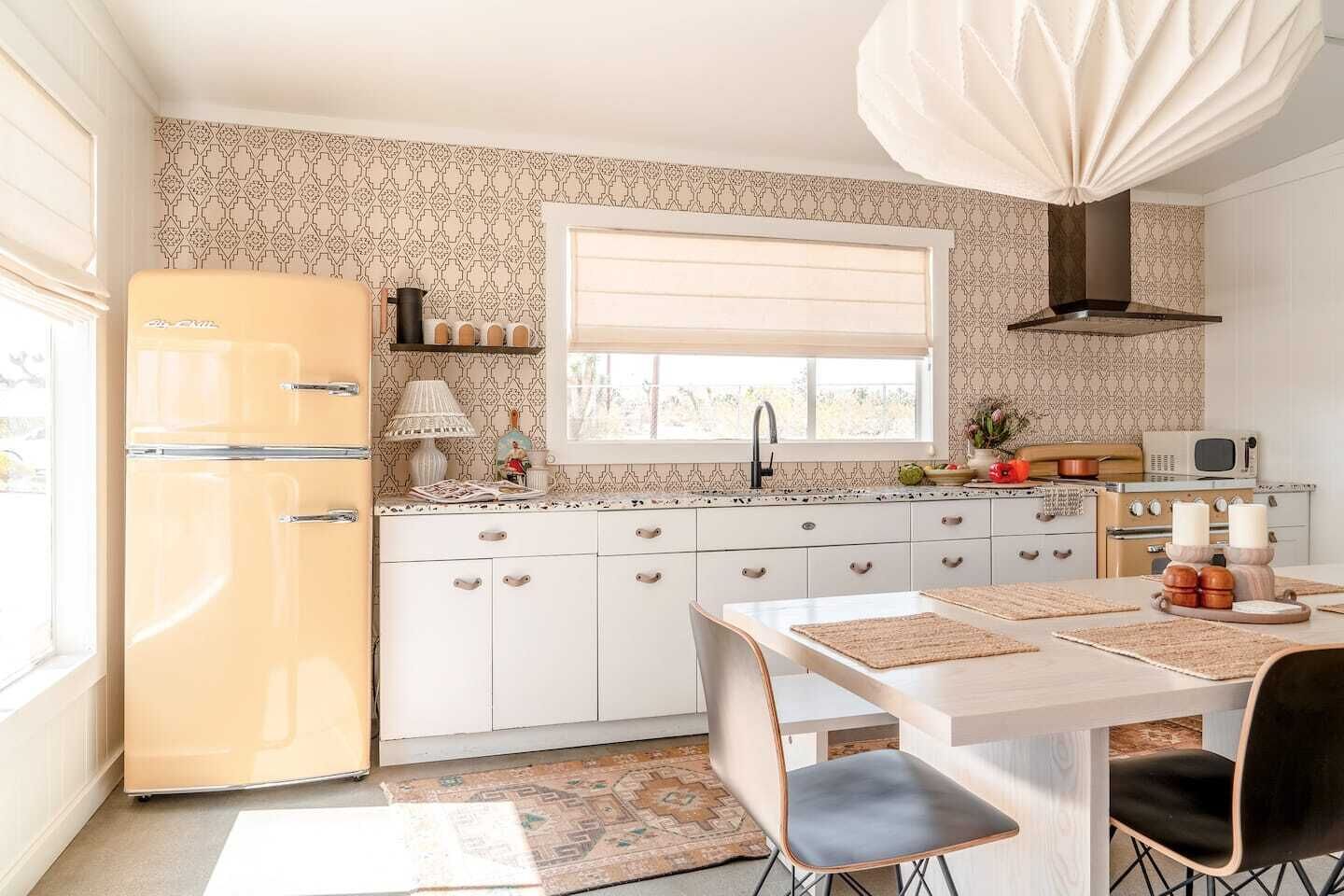 *~~Veneer Retreat ~~*