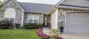 Comfy home in military community