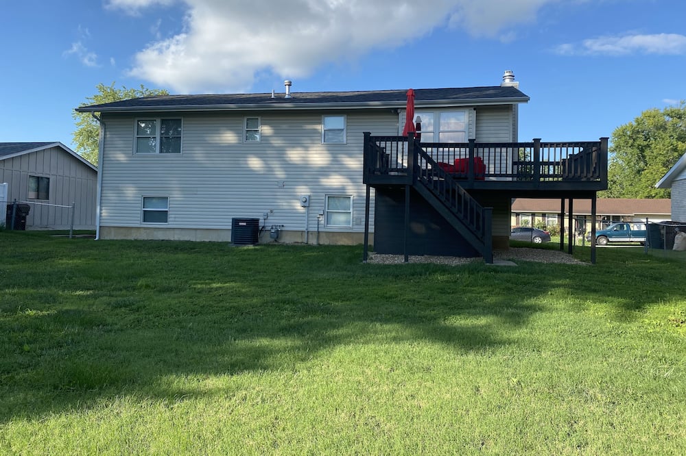 Dream Away Home Exclusive