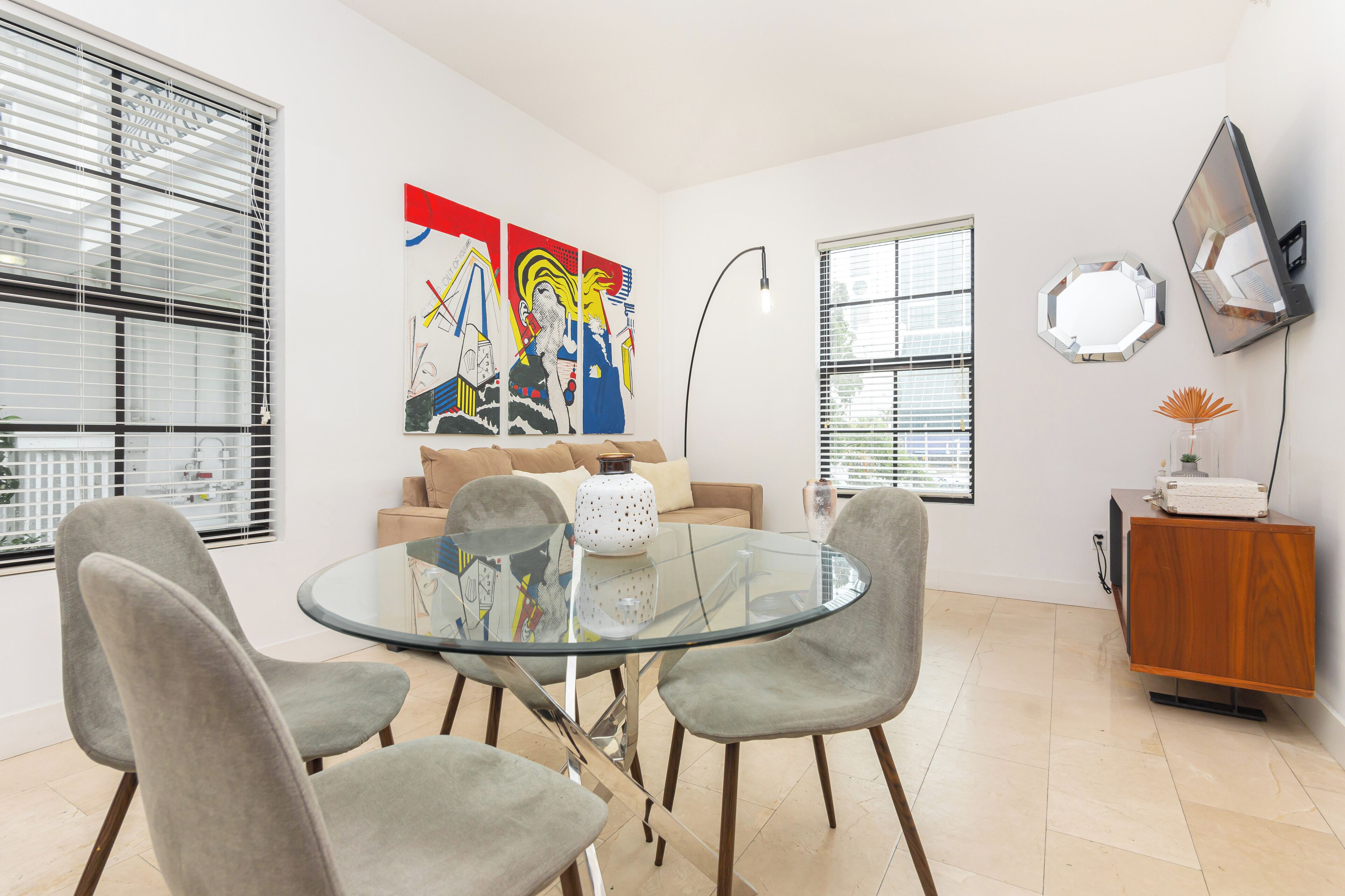 Miami Downtown 1 Bedroom Apt-  5 minutes to Wynwood- 10 minutes to Miami Beach