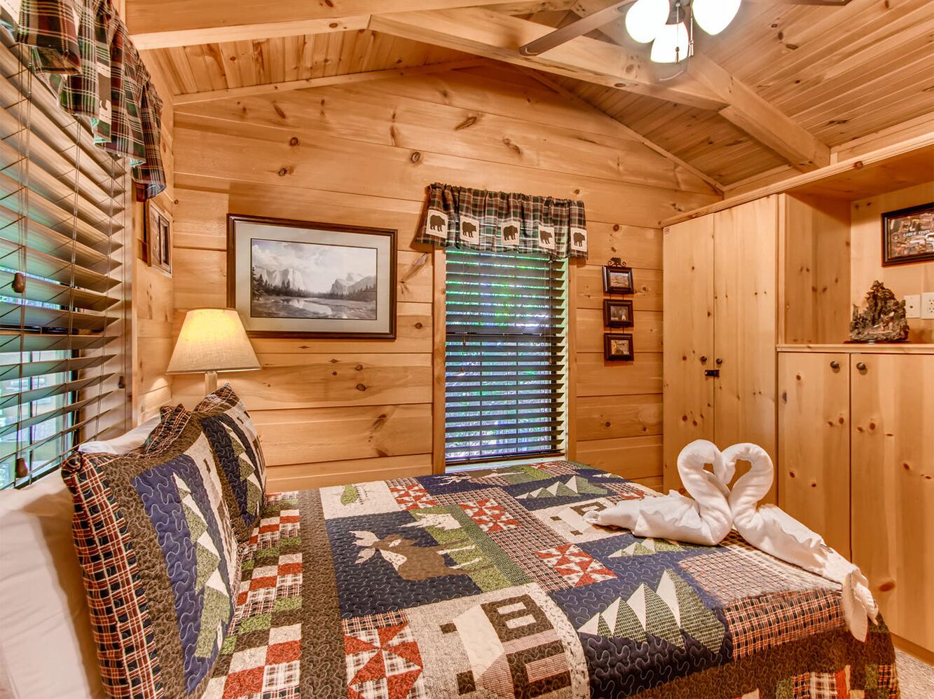 2 habitaciones, tabla de planchar con plancha y wifi gratis 