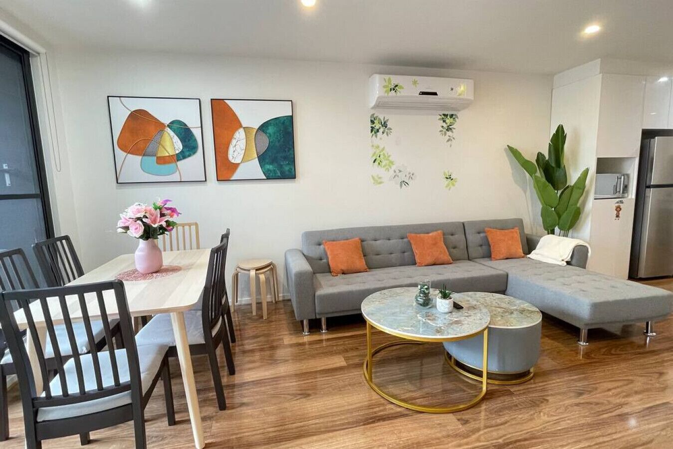 Preston Spacious Apartment fully self-contained Parking Wi-Fi