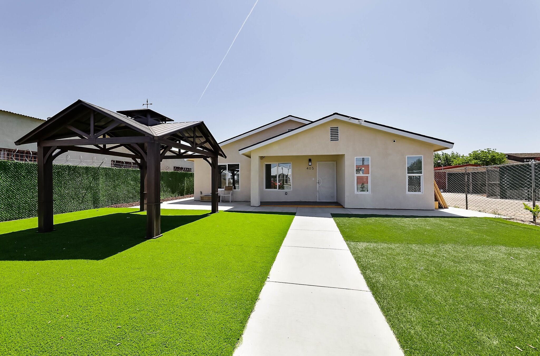 Large 4 bedroom