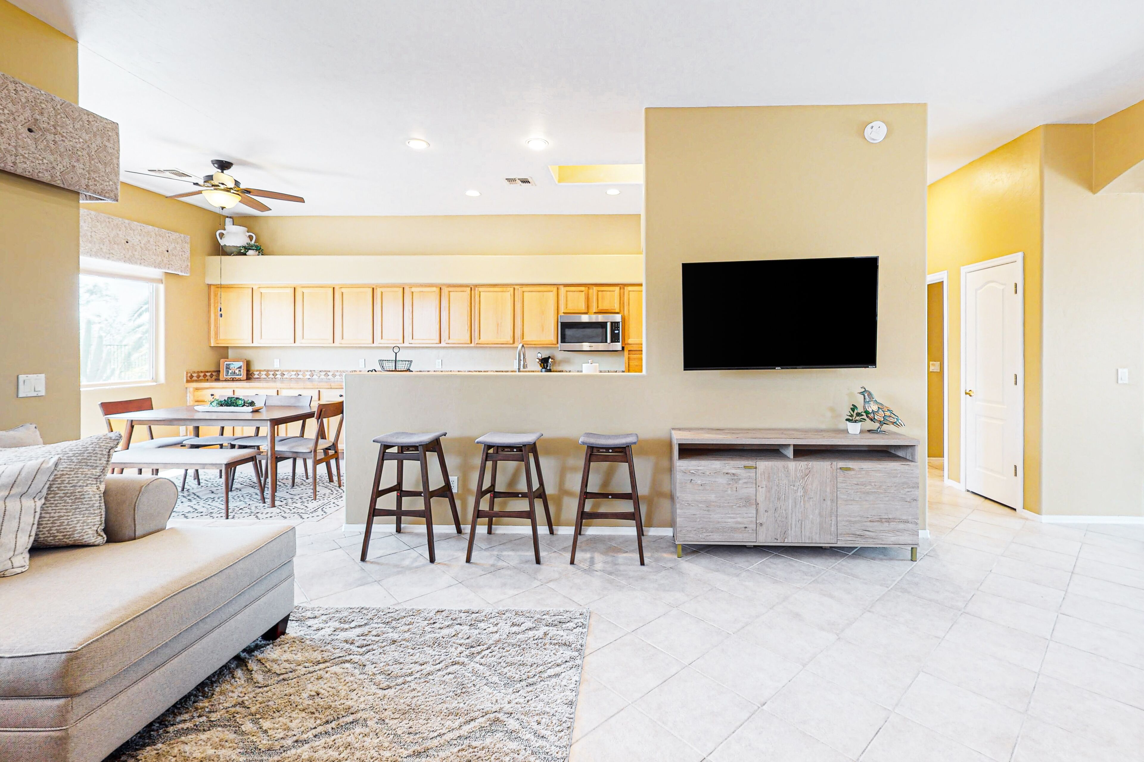 Delightful home with backyard oasis - private pool with spa, cozy patio