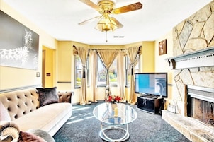 Premium House, 3 Bedrooms | Living area